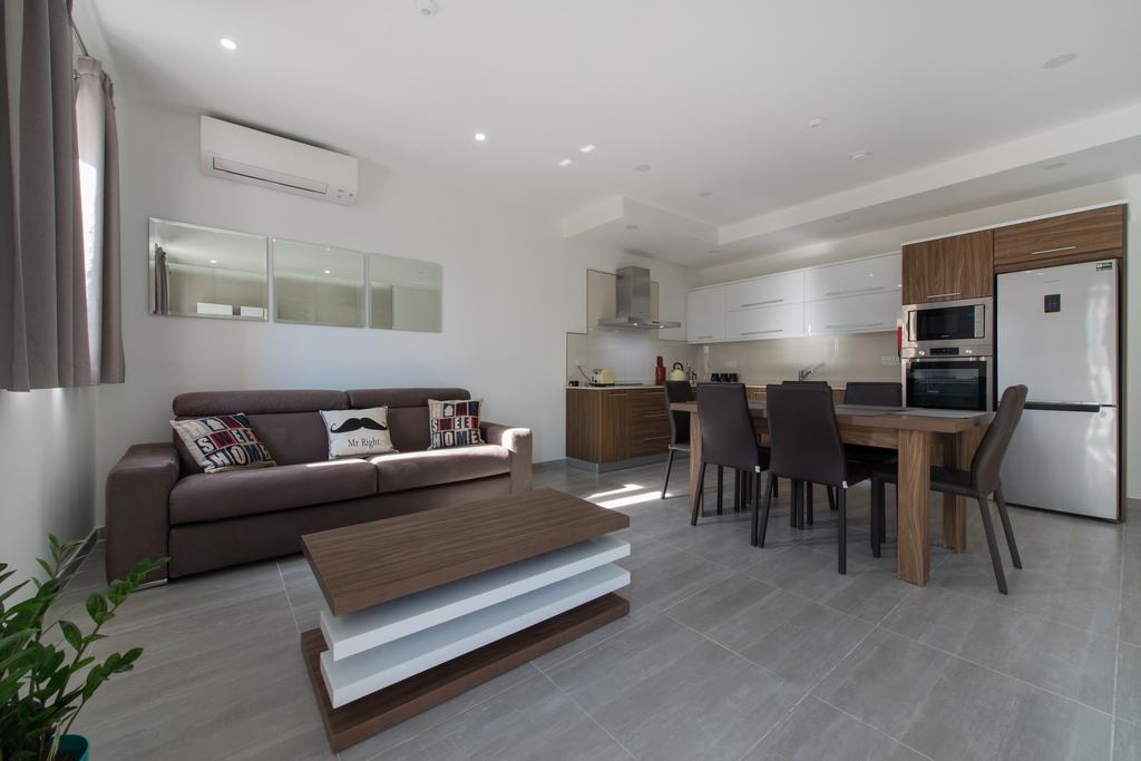Hacienda Apartments Слима Экстерьер фото