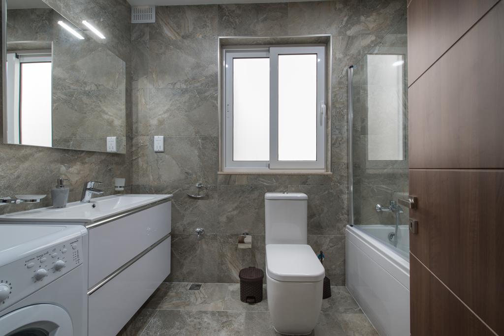 Hacienda Apartments Слима Экстерьер фото